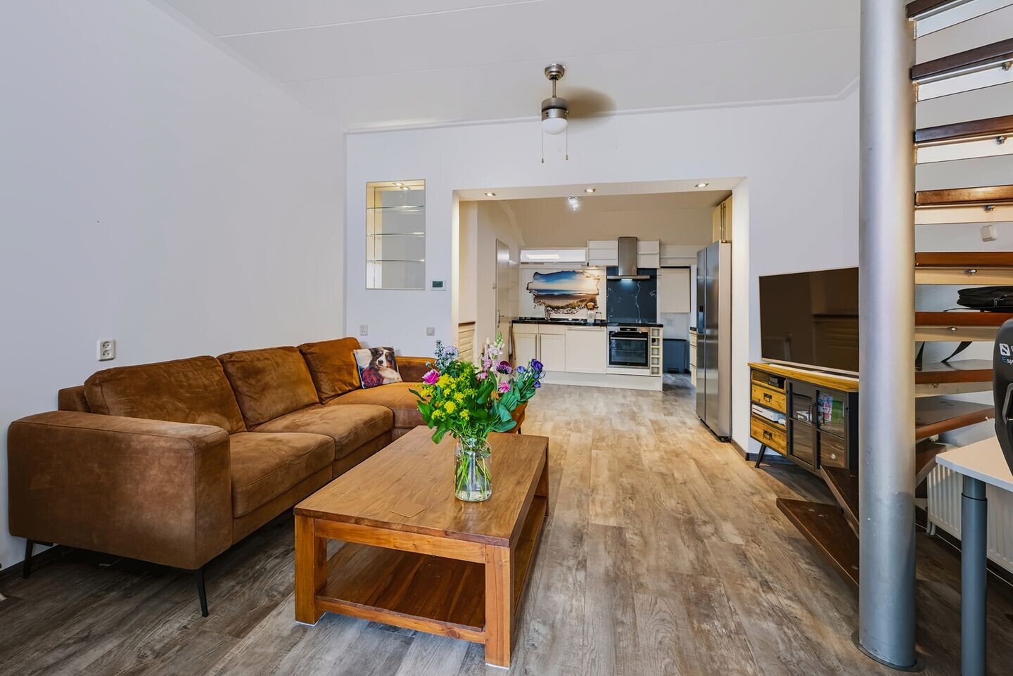 Tussenwoning te koop: Hagastraat 38, Schiedam