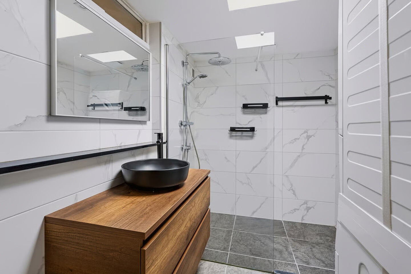Tussenwoning te koop: Hagastraat 38, Schiedam