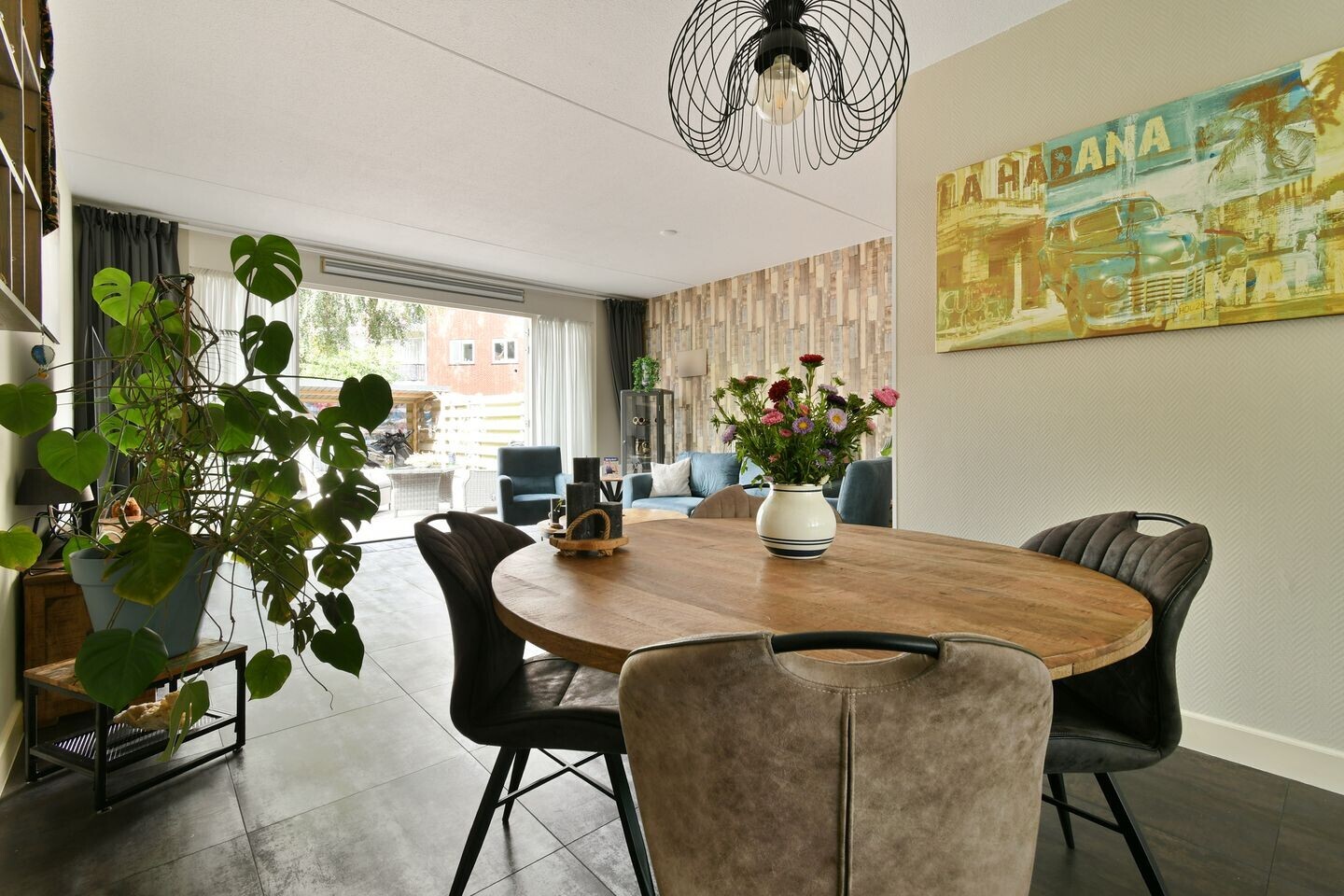 Tussenwoning te koop: Rijnstraat 18, Schiedam