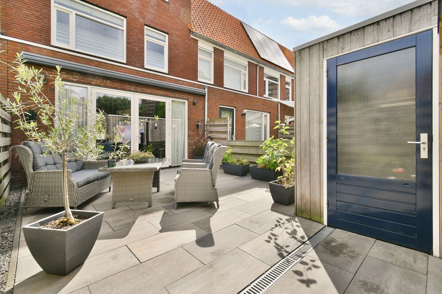 Tussenwoning te koop: Rijnstraat 18, Schiedam
