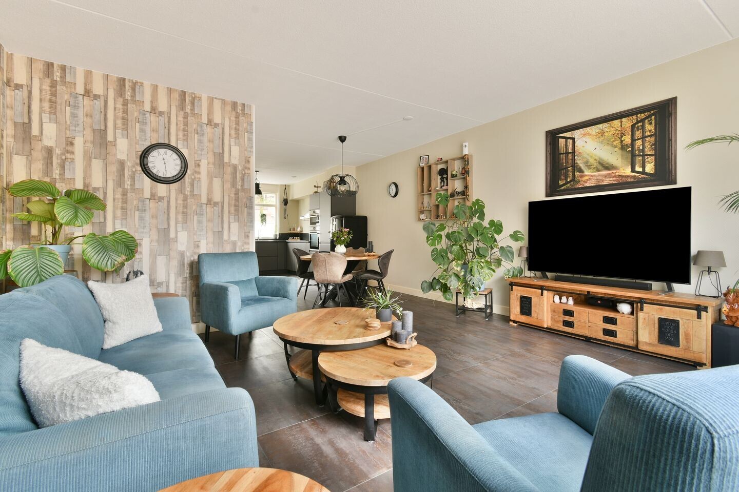 Tussenwoning te koop: Rijnstraat 18, Schiedam