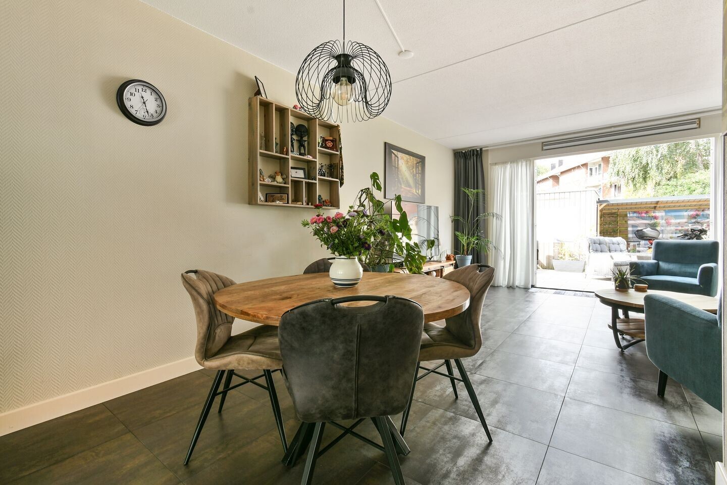 Tussenwoning te koop: Rijnstraat 18, Schiedam