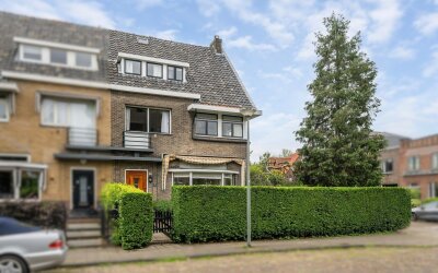 Anna van Burenstraat 21