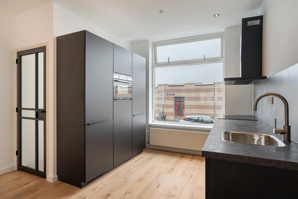 Appartement te koop: Huysmansstraat 91A, Schiedam