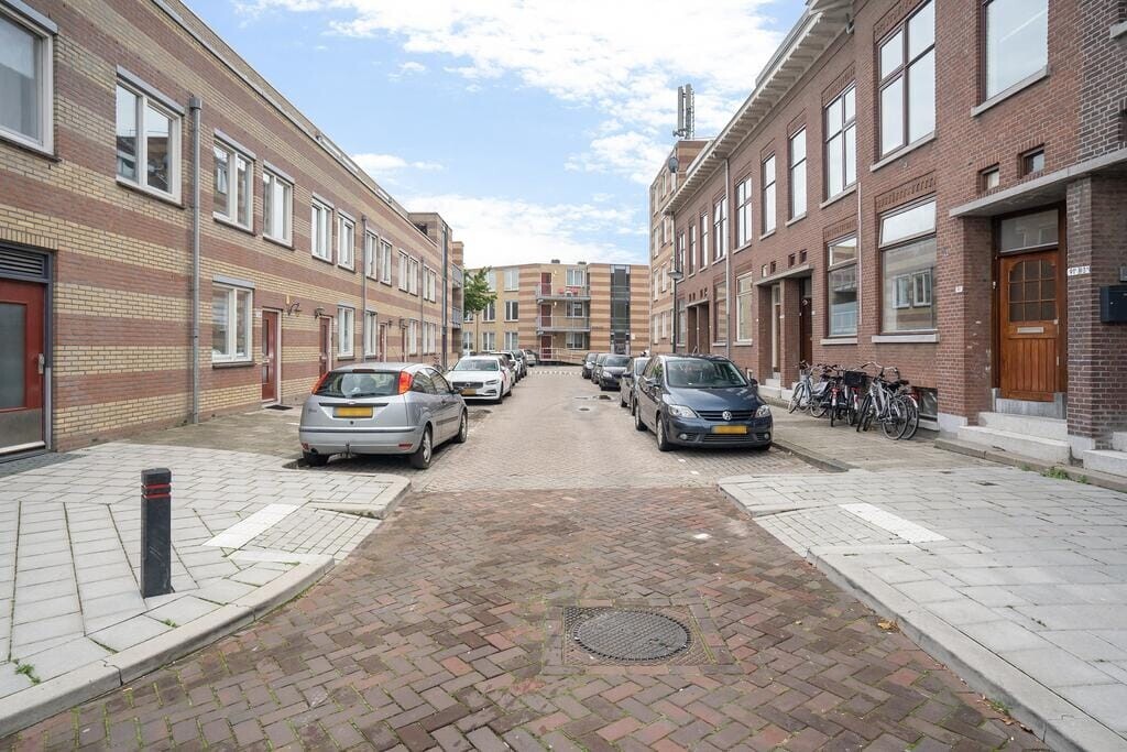 Appartement te koop: Huysmansstraat 91A, Schiedam