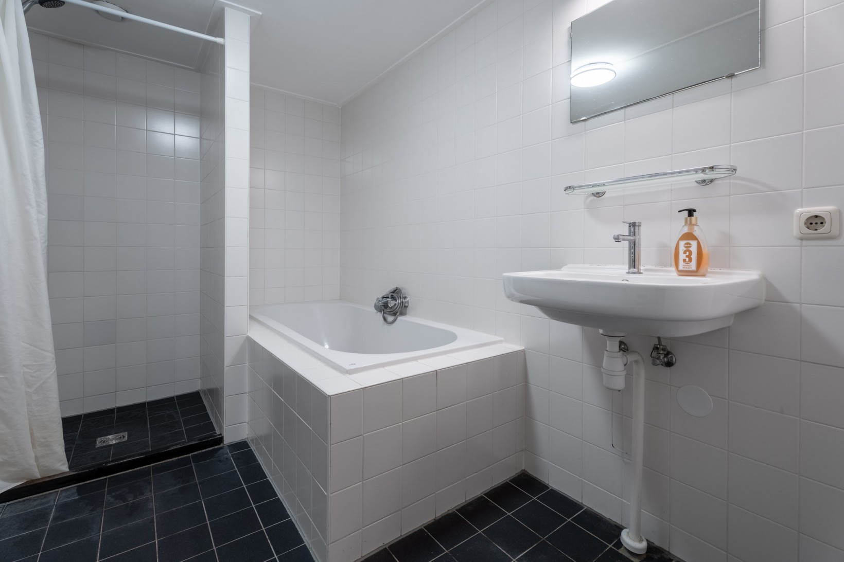 Appartement te koop: Fabristraat 27B, Schiedam