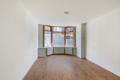 J A Alberdingk Thijmstraat 71-B