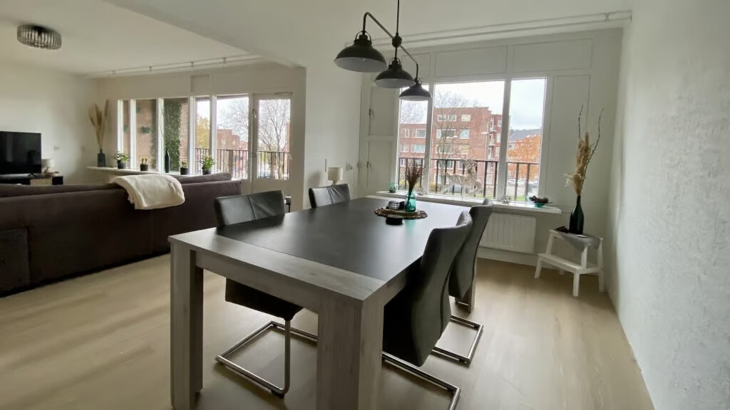 Appartement te koop: Veeartsweg 13, Schiedam