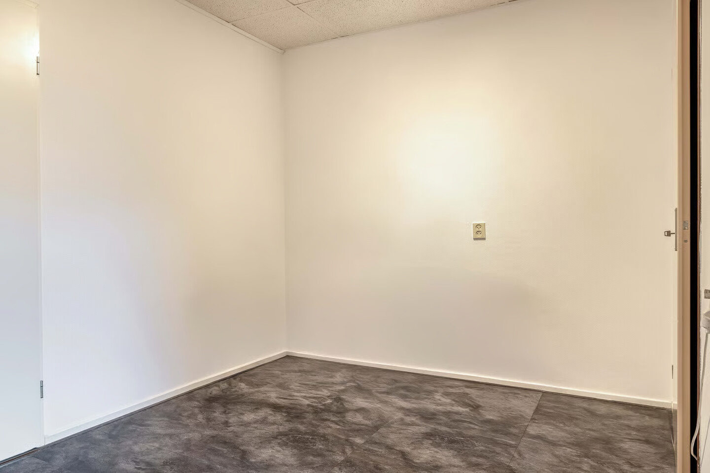 Studio te koop: Burgemeester Gijsenlaan 13, Schiedam