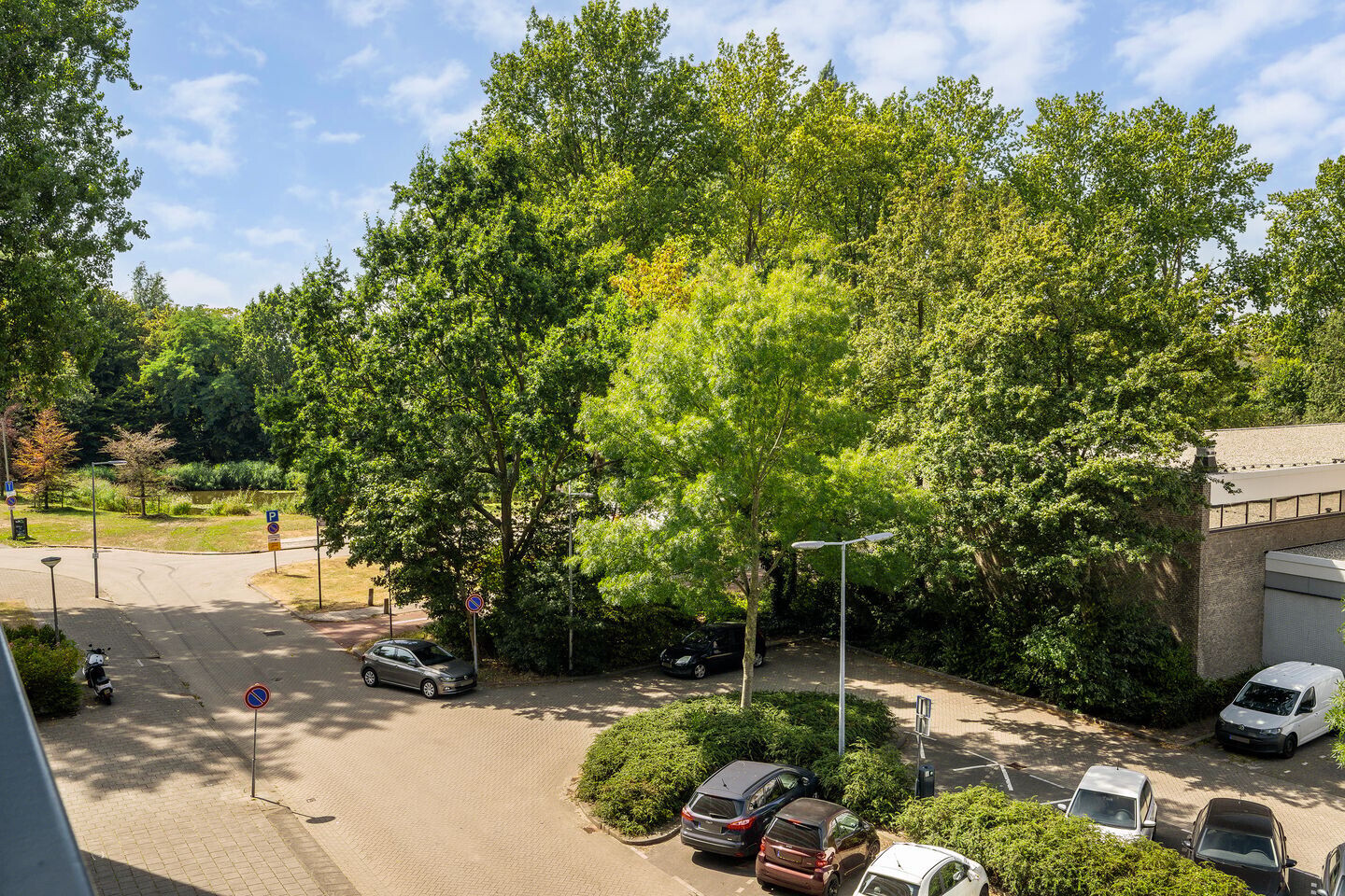 Appartement te koop: Burgemeester Van Haarenlaan 1292, Schiedam
