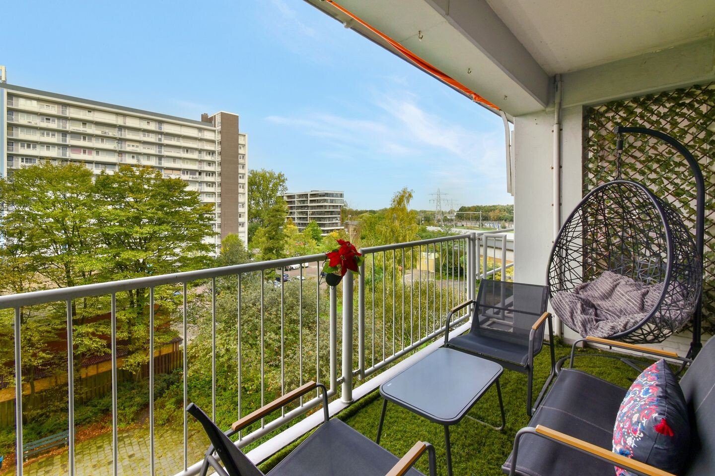 Appartement te koop: Louis Raemaekersstraat 47, Schiedam