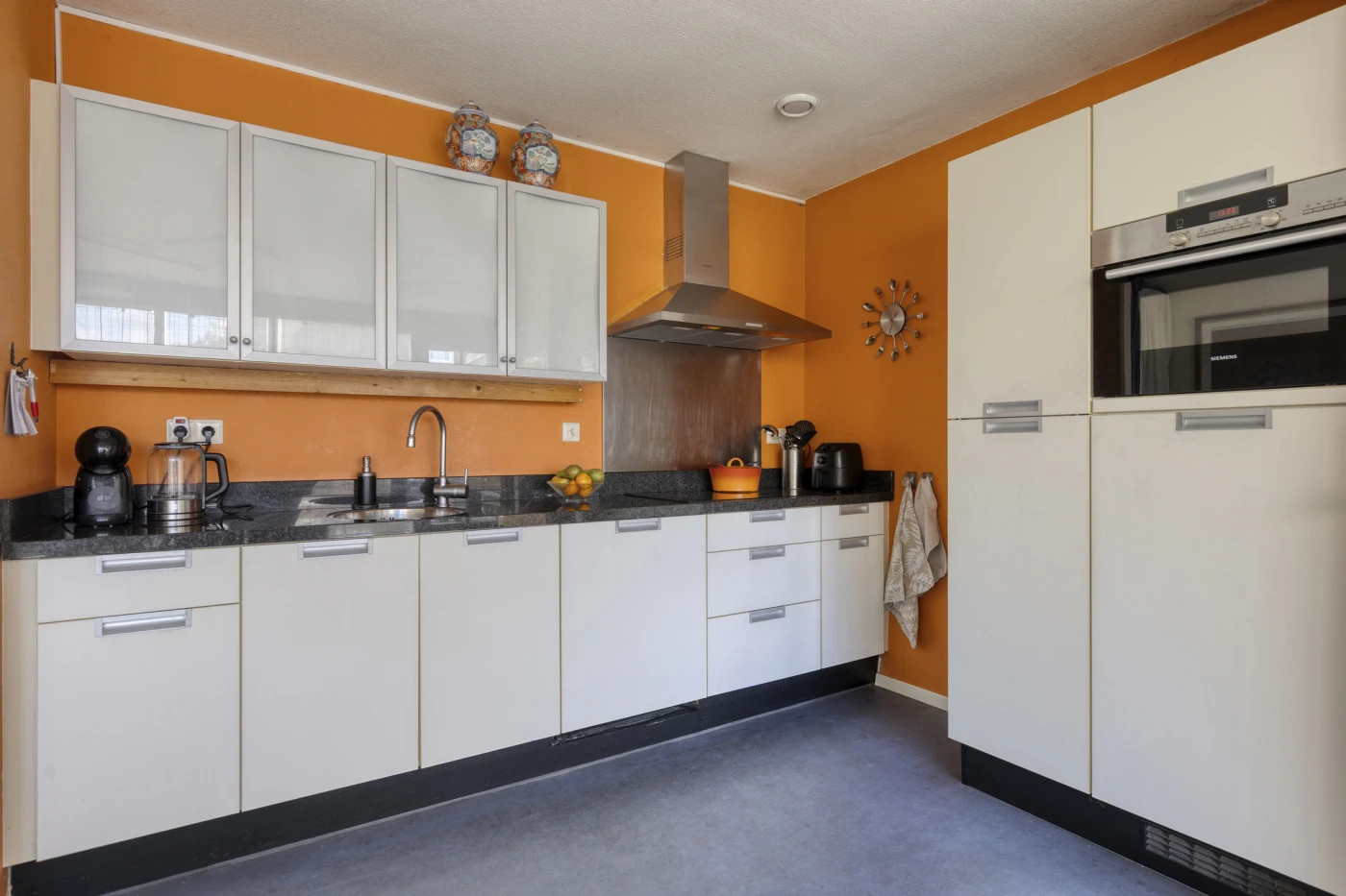 Appartement te koop: Hollandiahof 42, Schiedam
