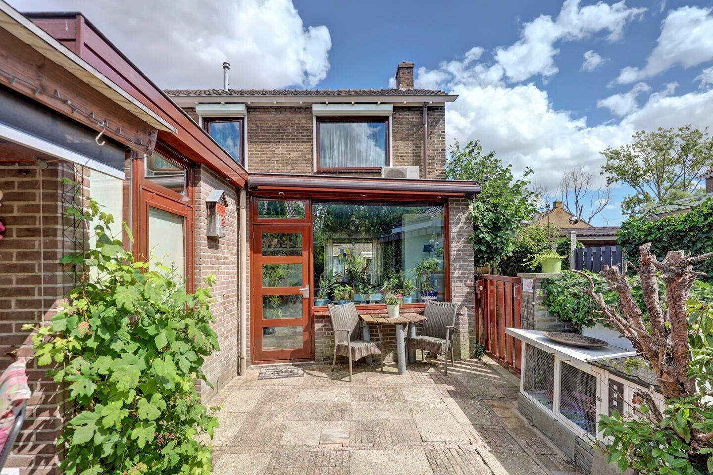 Hoekwoning te koop: Ribeslaan 30, Schiedam