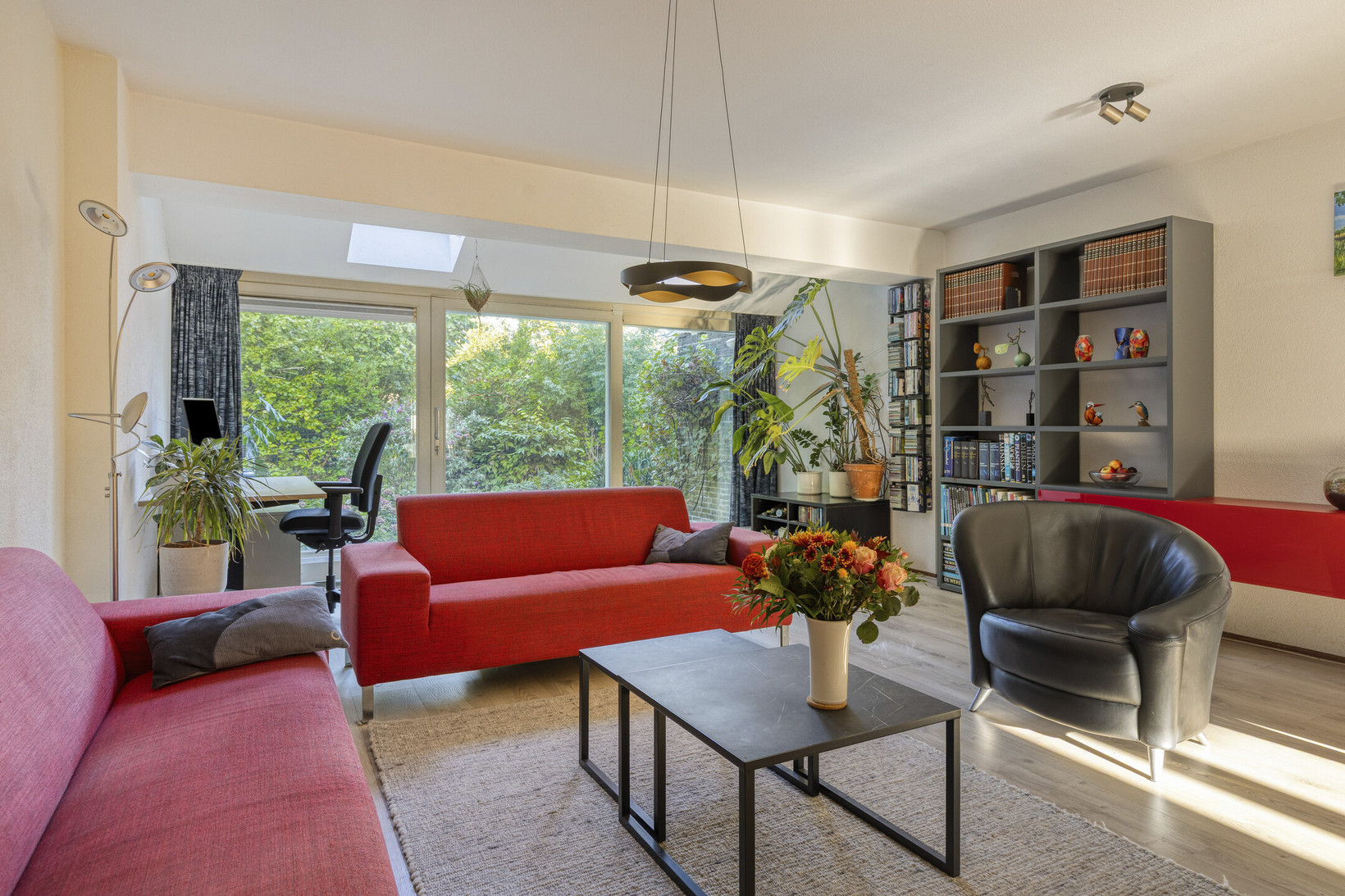 Tussenwoning te koop: Rietkraag 27, Schiedam