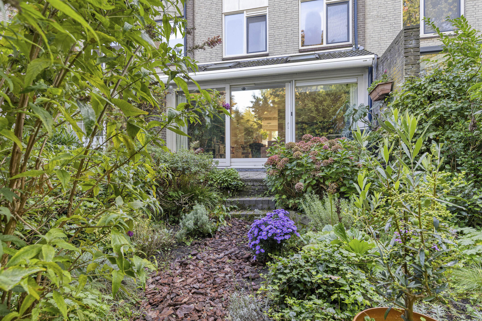 Tussenwoning te koop: Rietkraag 27, Schiedam