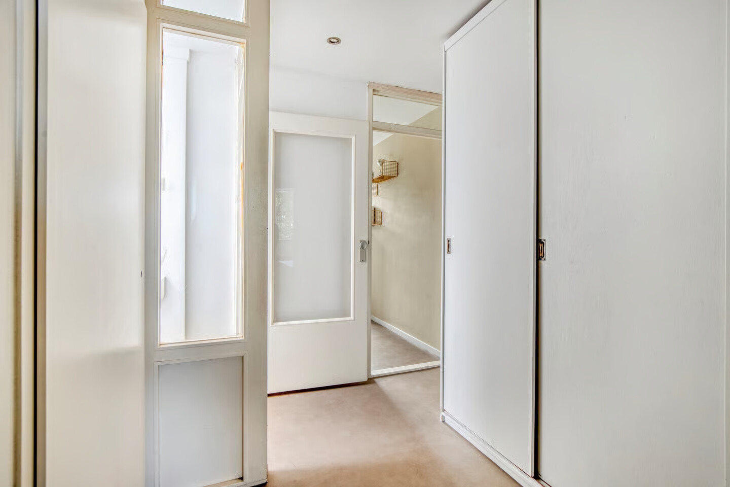 Tussenwoning te koop: Hargplein 66, Schiedam