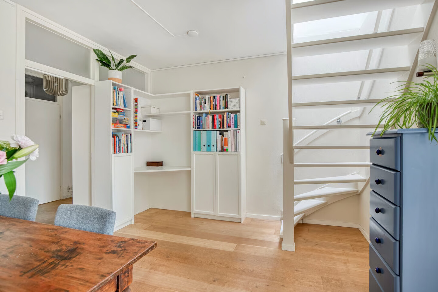 Tussenwoning te koop: Hargplein 66, Schiedam