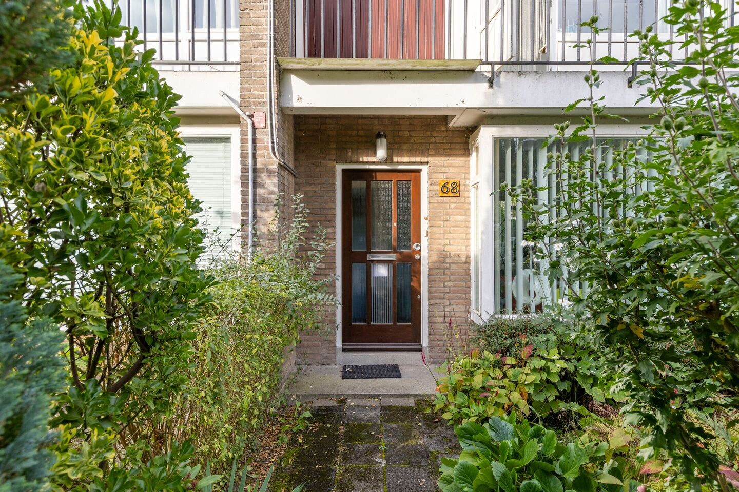 Tussenwoning te koop: Koekoekslaan 68, Schiedam