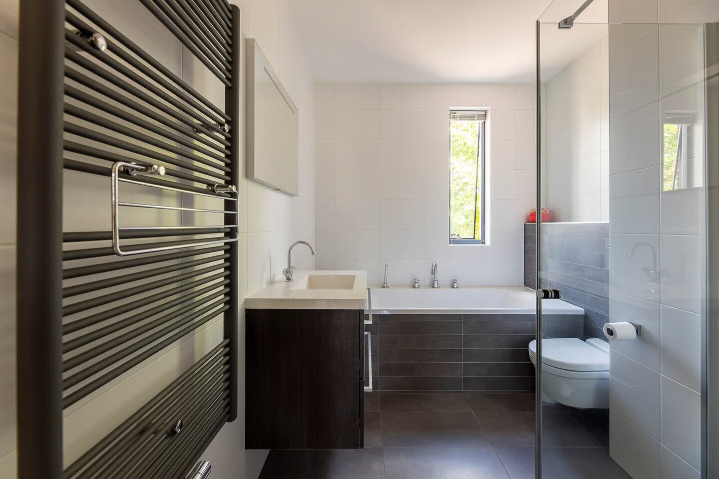 Tussenwoning te koop: Dirk Schäferplein 159, Schiedam