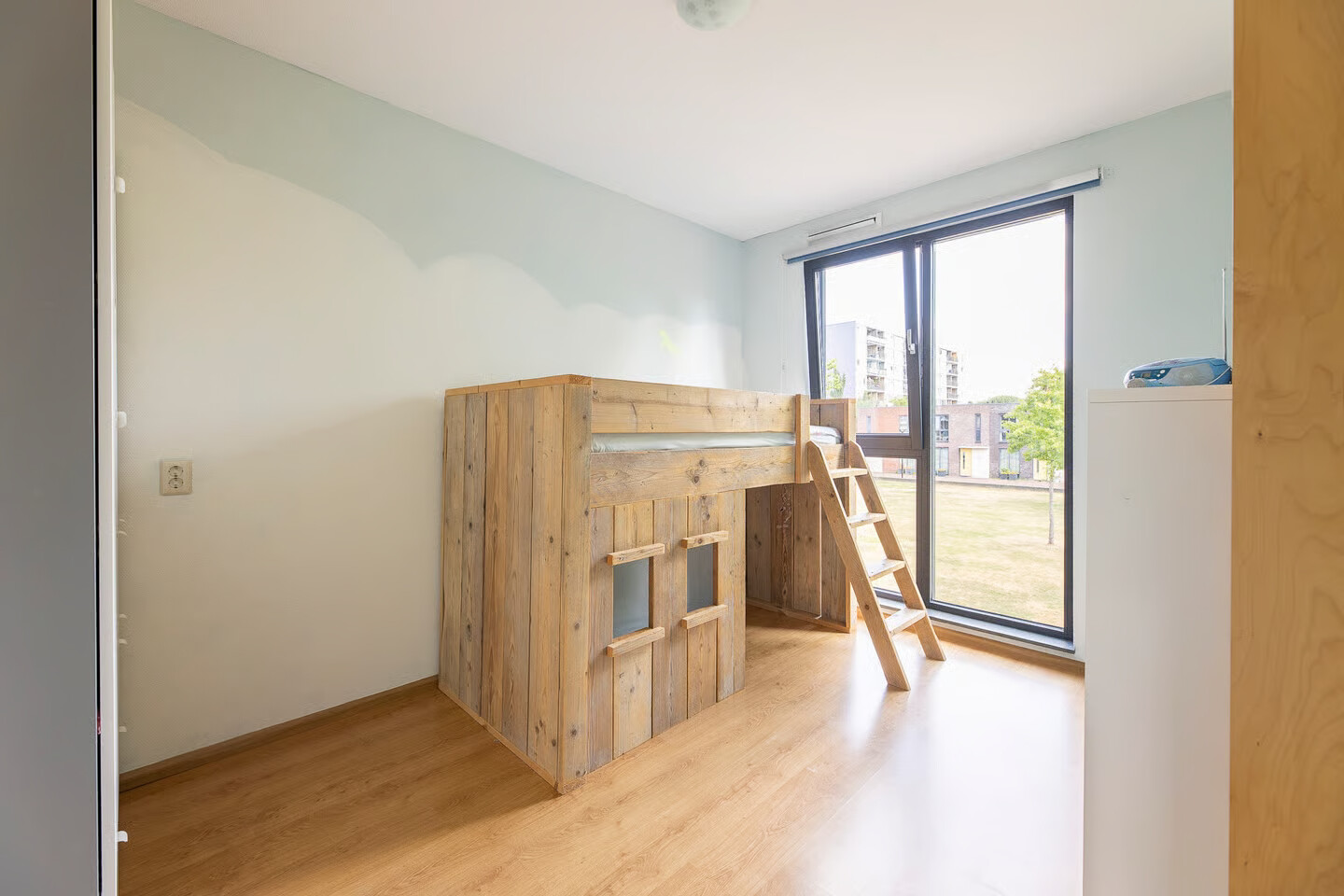 Tussenwoning te koop: Dirk Schäferplein 159, Schiedam