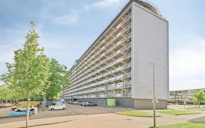 Bachplein 44