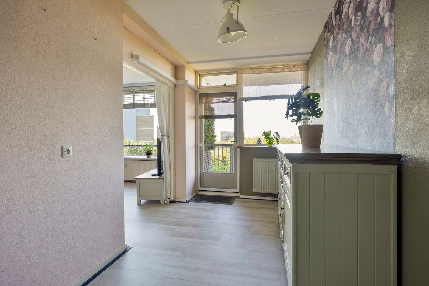 Appartement te koop: Sibeliusplein 208, Schiedam