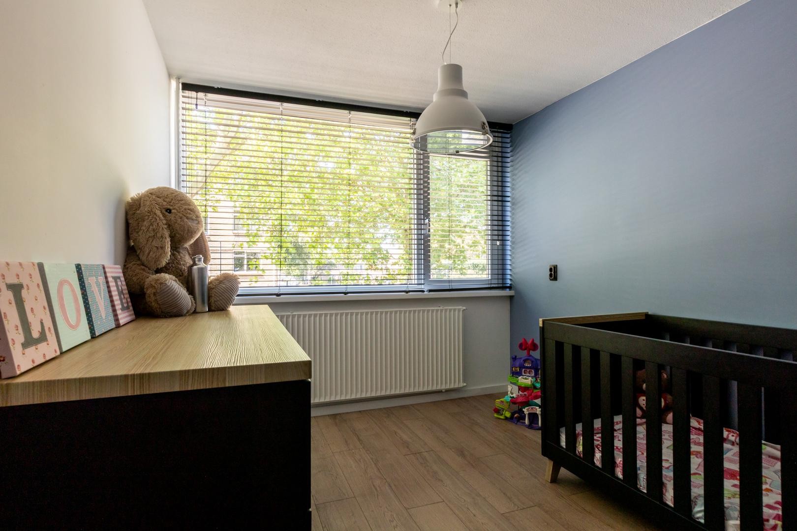 Tussenwoning te koop: Heijermansplein 243, Schiedam