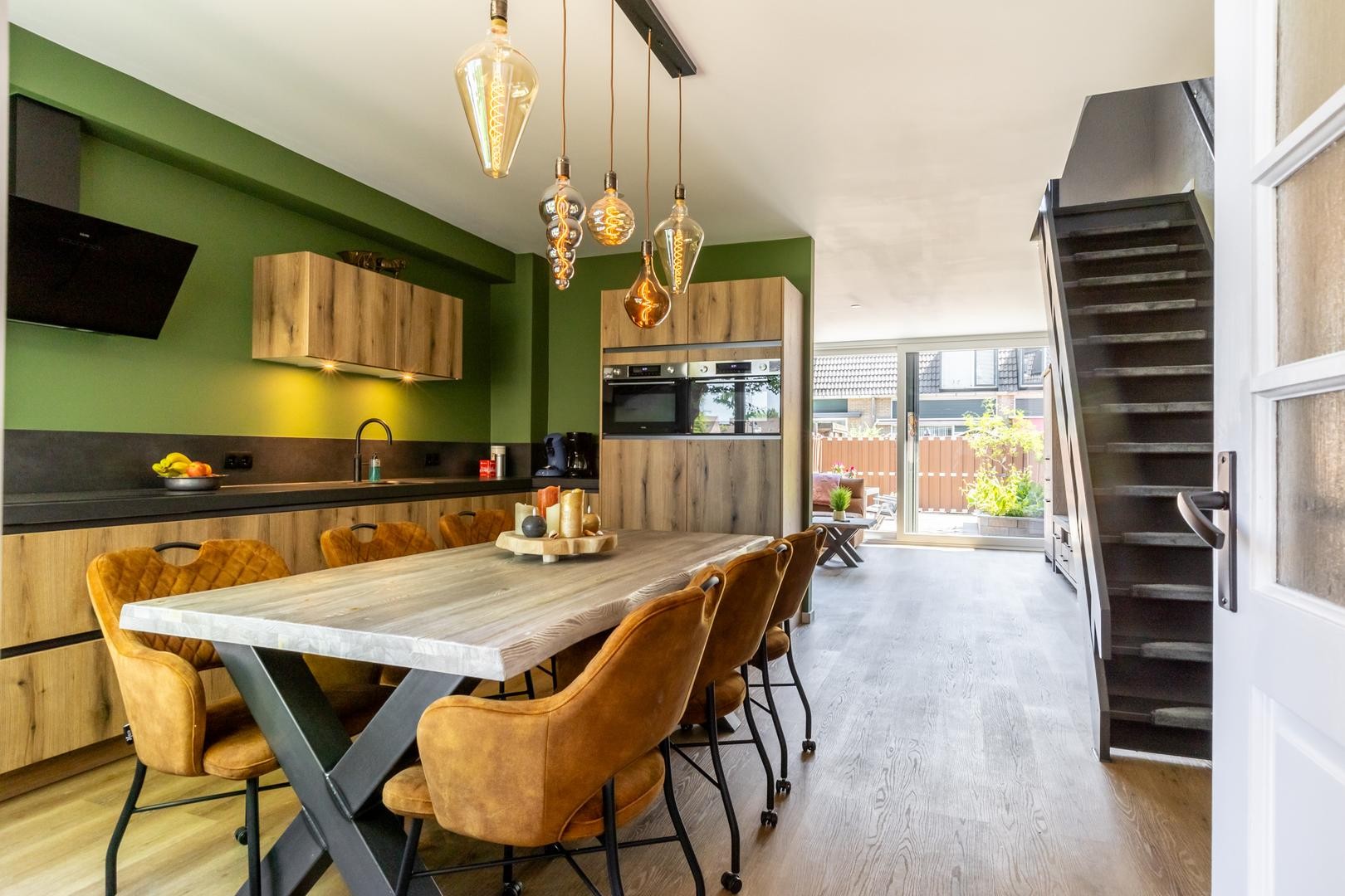 Tussenwoning te koop: Heijermansplein 243, Schiedam
