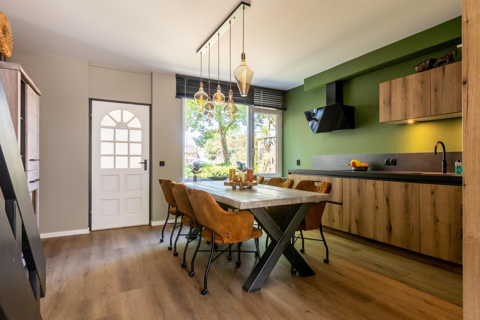 Tussenwoning te koop: Heijermansplein 243, Schiedam