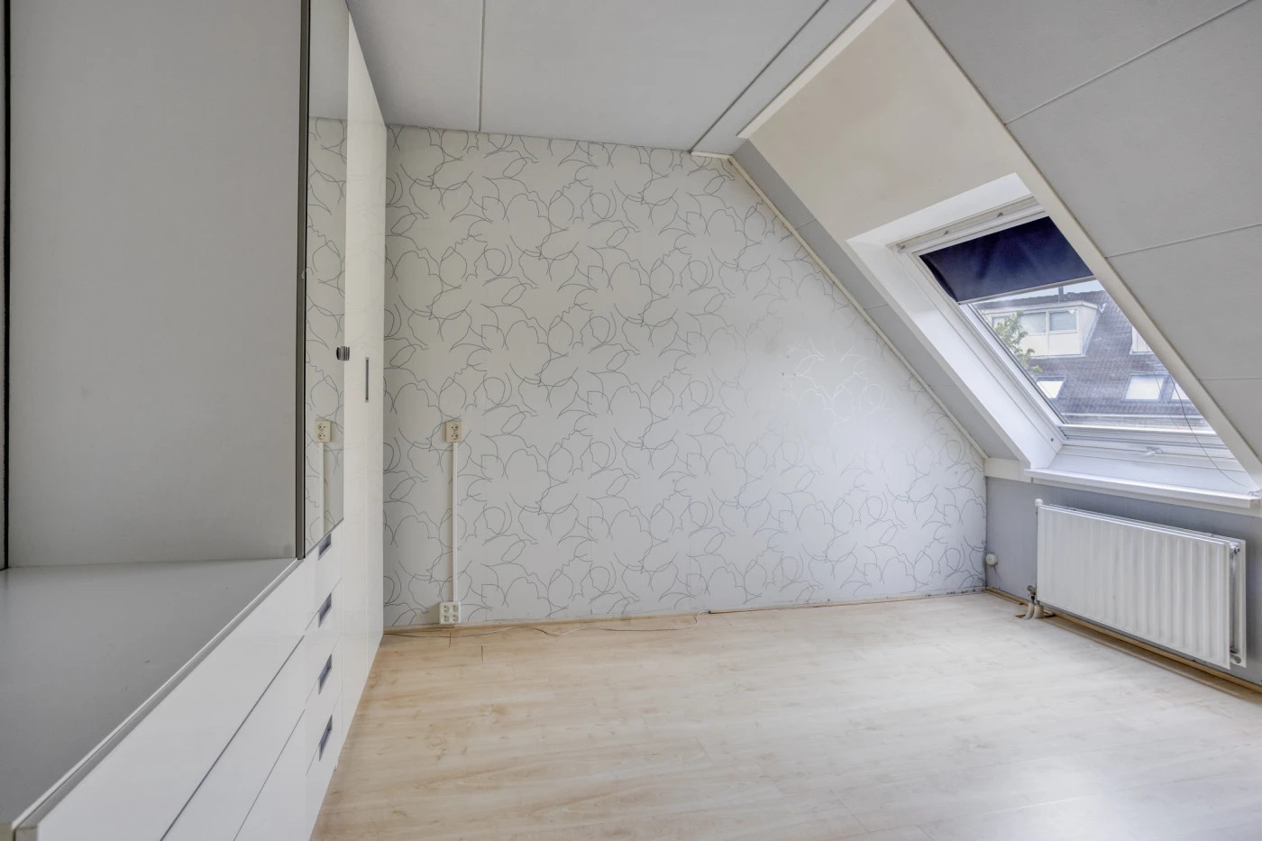 Tussenwoning te koop: Tinnengieterhof 12, Schiedam