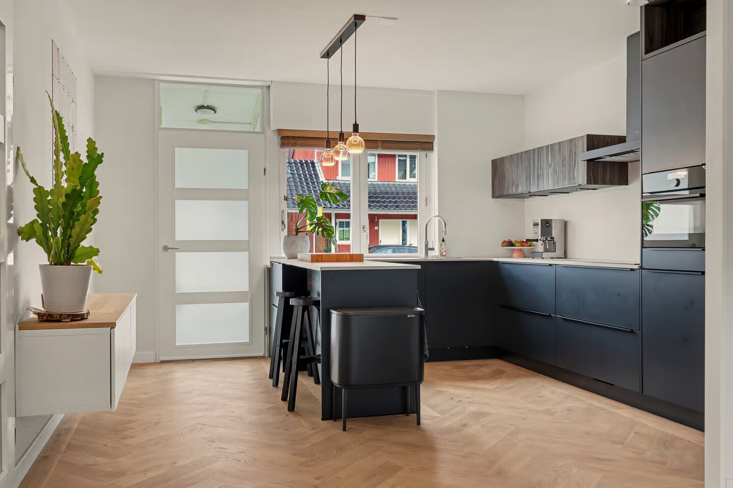 Hoekwoning te koop: Göteborg 25, Schiedam