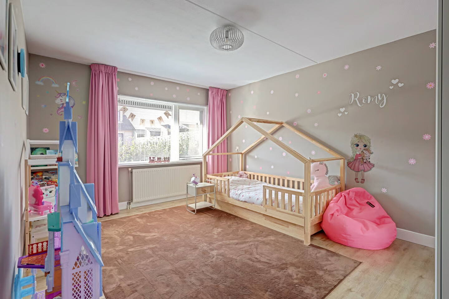 Tussenwoning te koop: Dilleveld 17, Schiedam