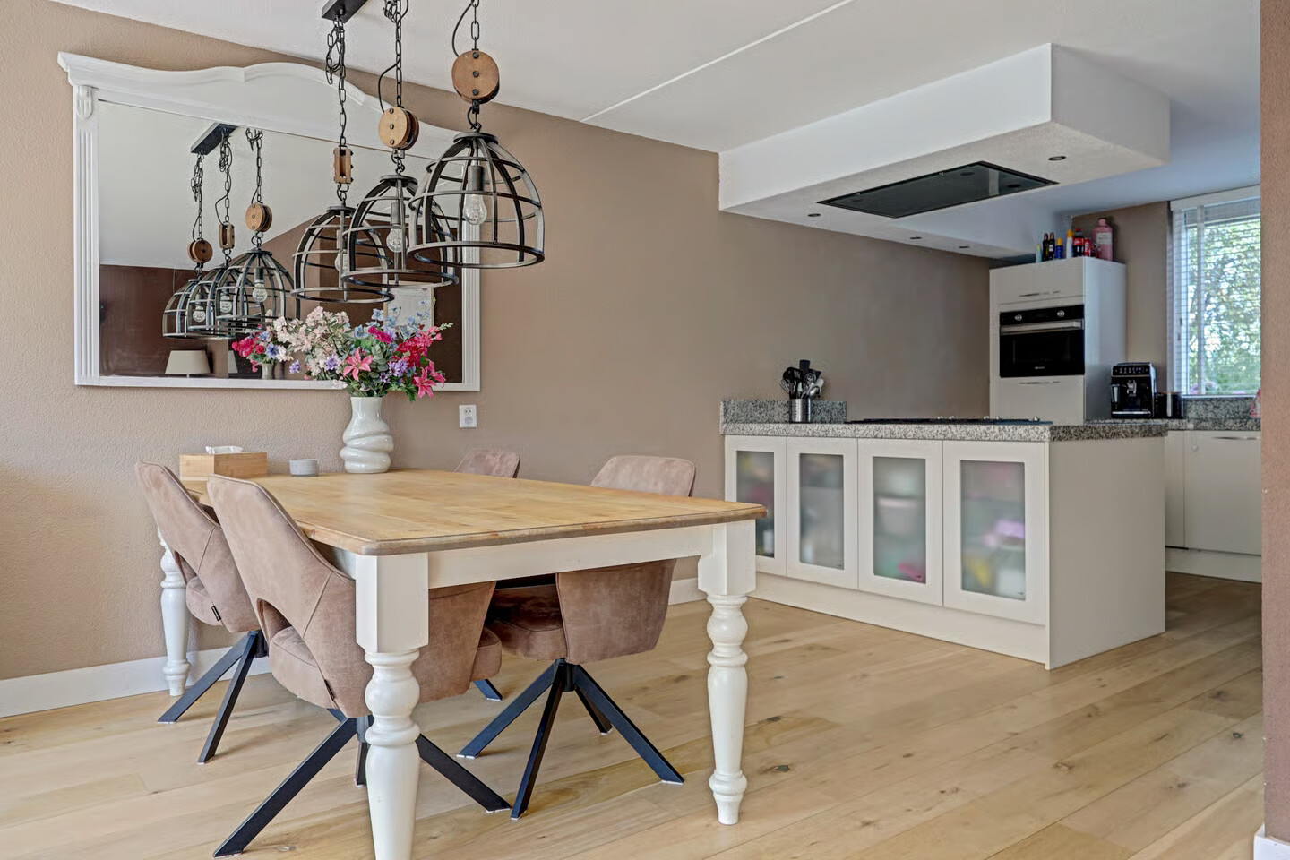 Tussenwoning te koop: Dilleveld 17, Schiedam
