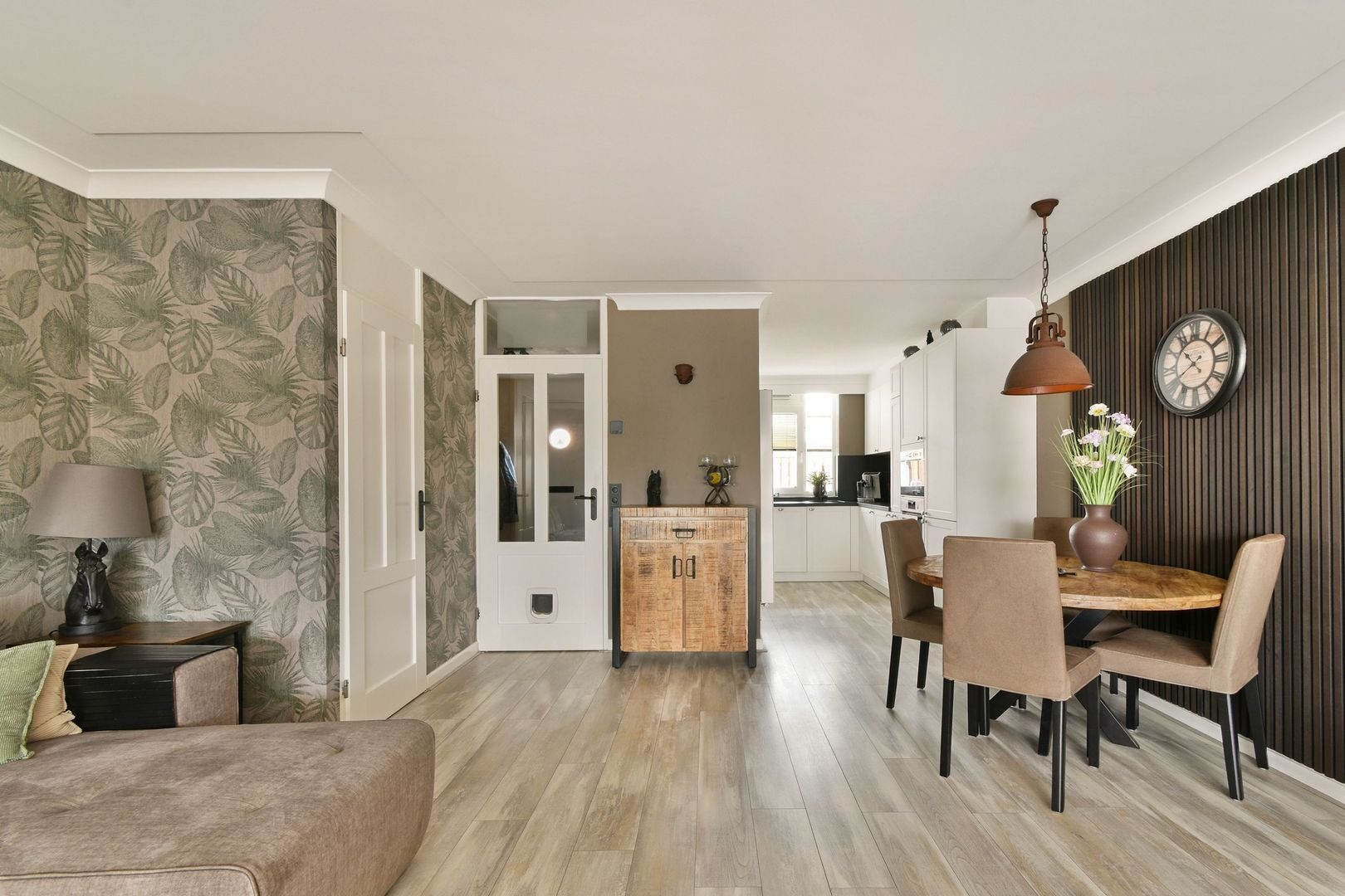 Tussenwoning te koop: Roggeakker 13, Schiedam