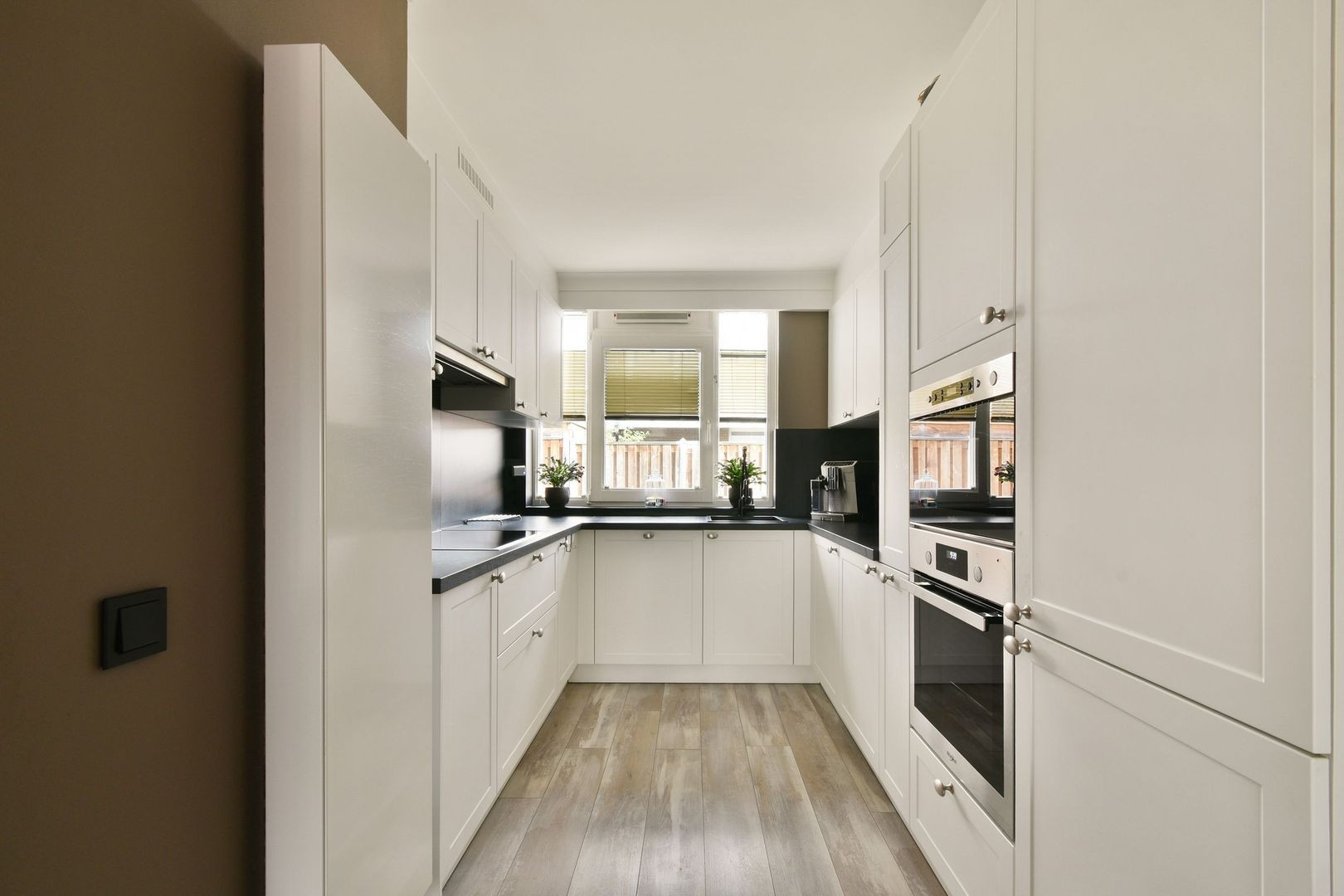 Tussenwoning te koop: Roggeakker 13, Schiedam