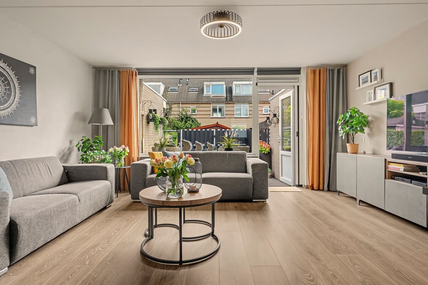 Tussenwoning te koop: Tarweakker 6, Schiedam