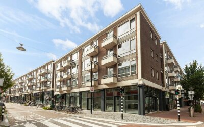 Korte Hoogs. 41-C