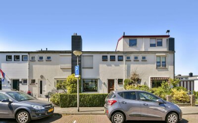 Borneostraat 99