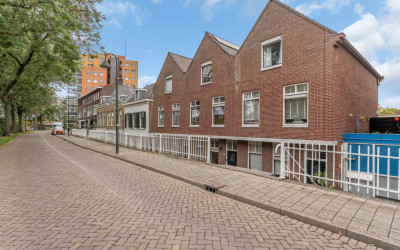 Maassluissedijk 82