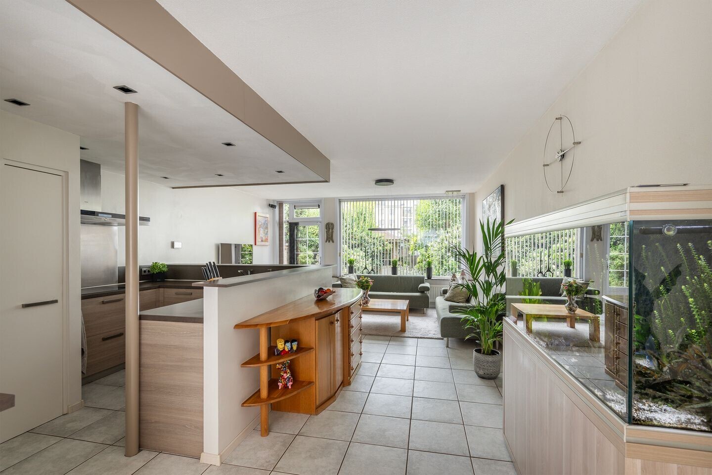 Tussenwoning te koop: Sweelinckstraat 138, Vlaardingen