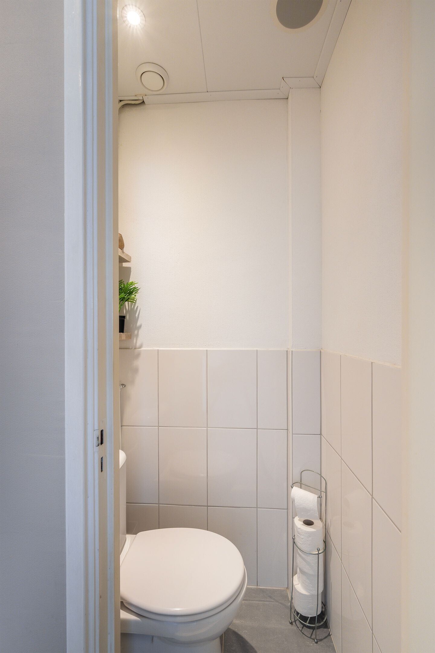 Hoekwoning te koop: Madoerastraat 117, Vlaardingen