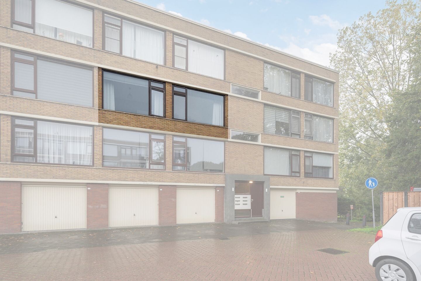 Appartement te koop: Thomas à Kempisstraat 158, Vlaardingen
