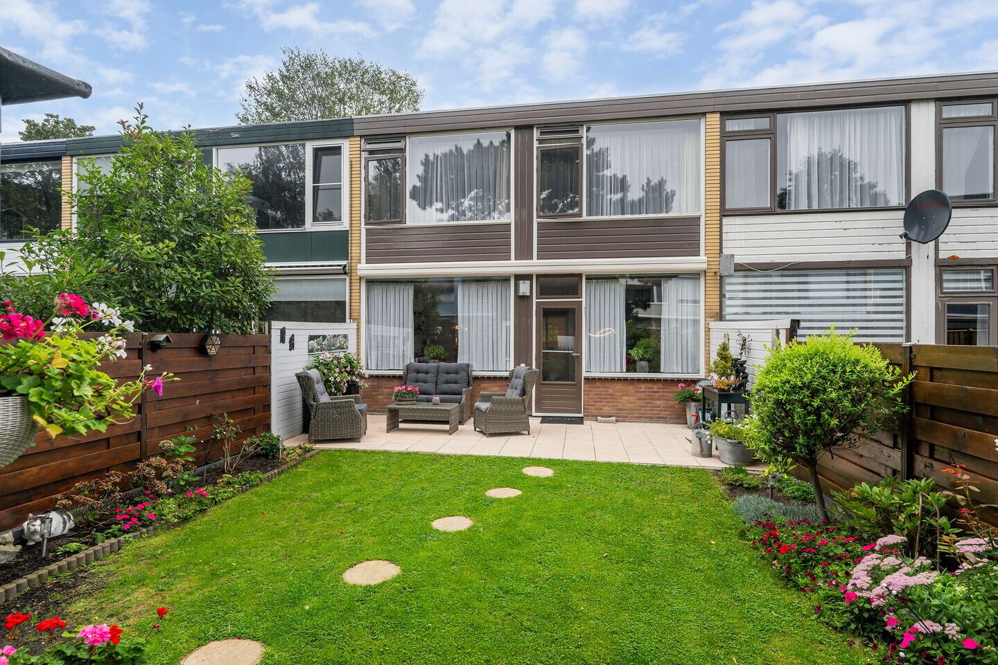 Tussenwoning te koop: Roemer Visscherstraat 87, Vlaardingen