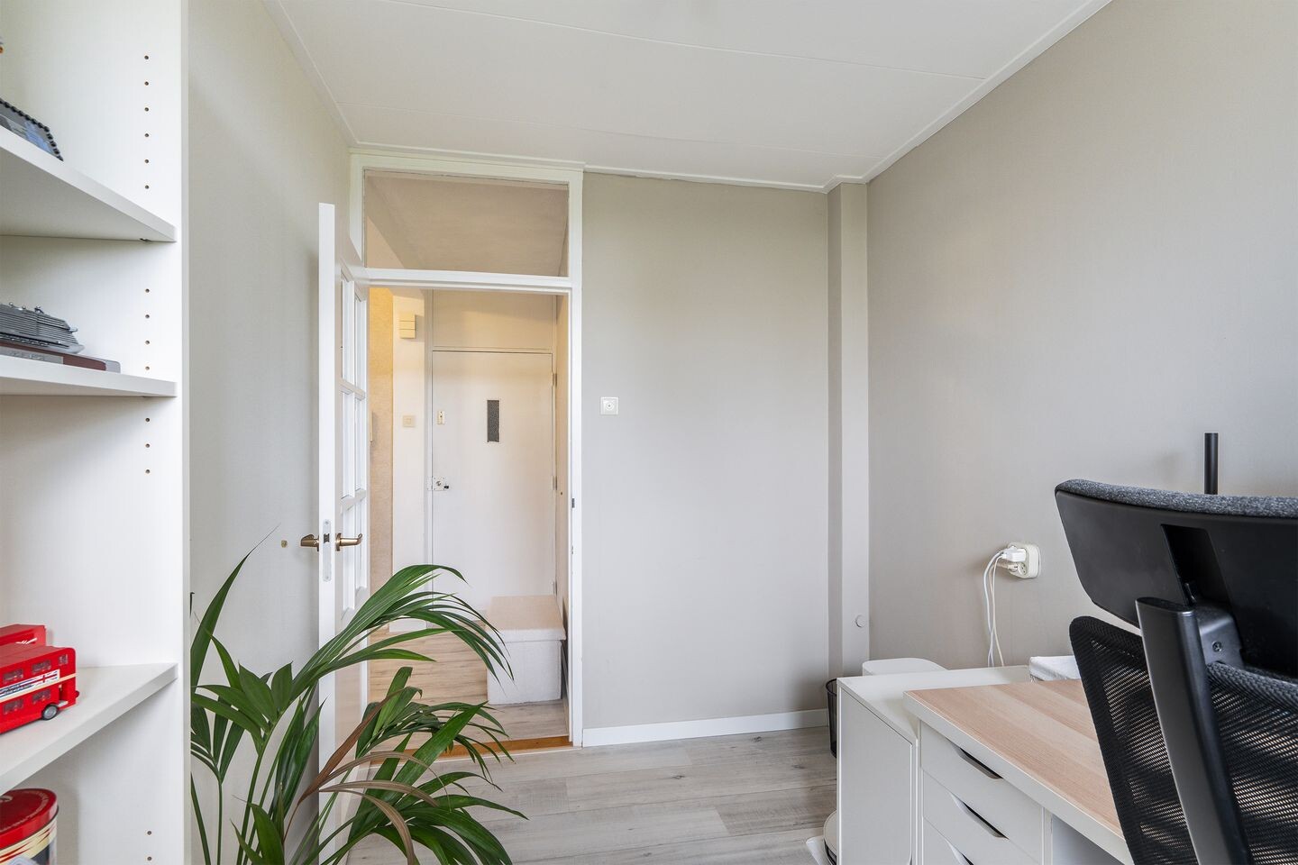 Appartement te koop: Boerhaavestraat 403, Vlaardingen