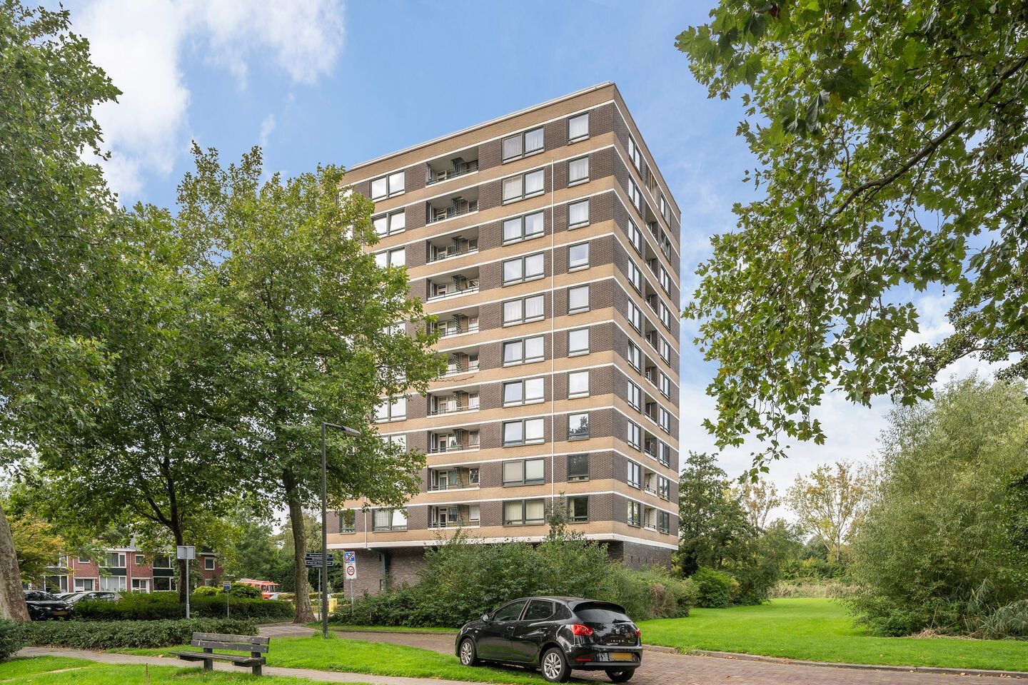 Appartement te koop: Boerhaavestraat 403, Vlaardingen