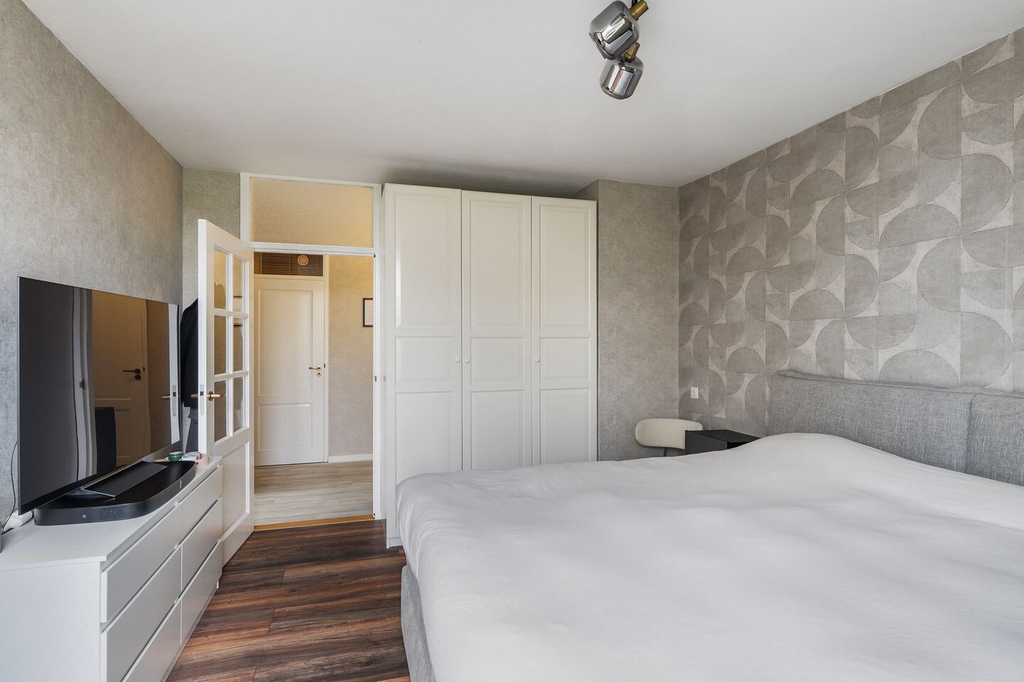 Appartement te koop: Boerhaavestraat 403, Vlaardingen