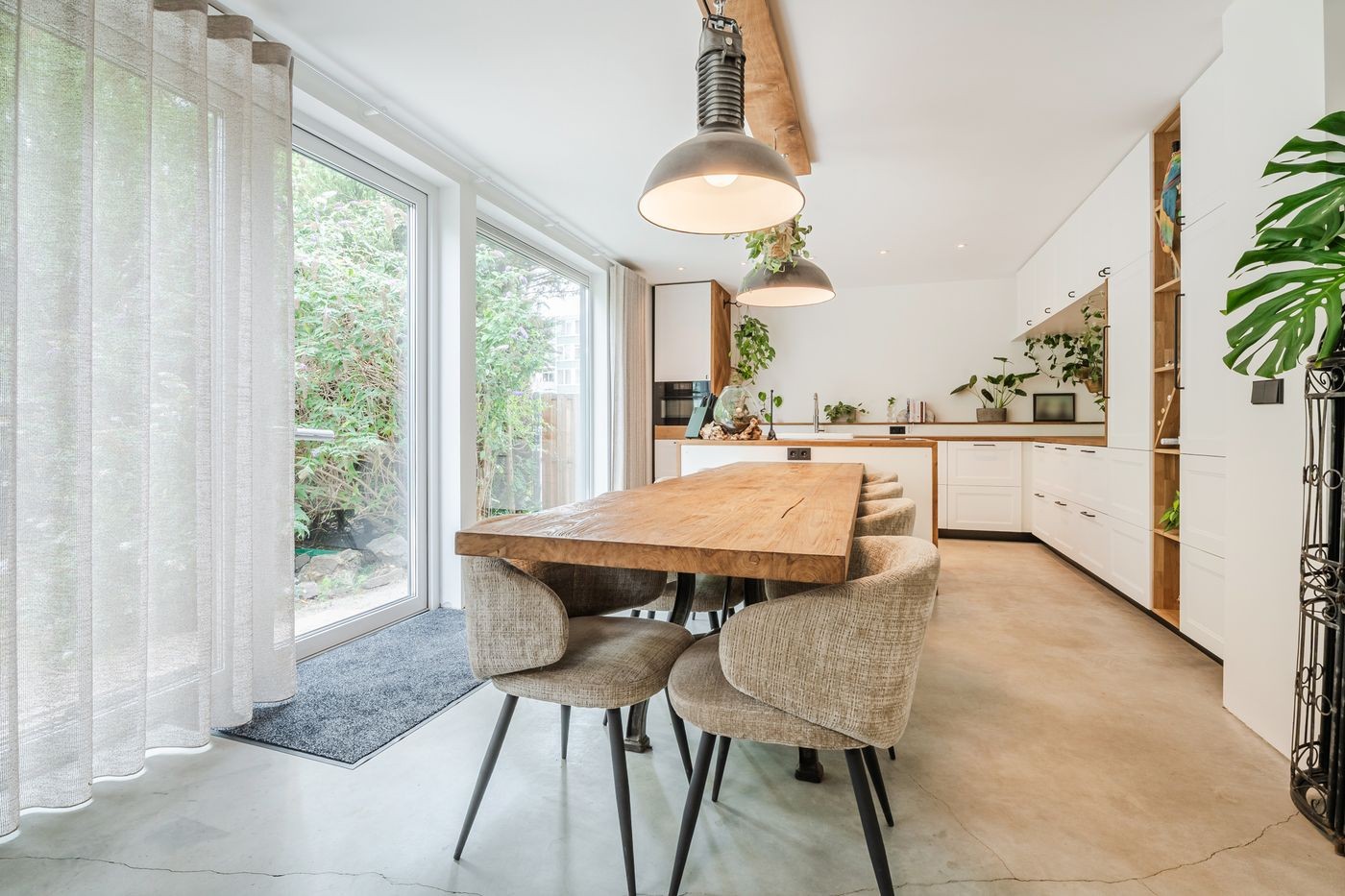 Hoekwoning te koop: Einthovenstraat 19, Vlaardingen