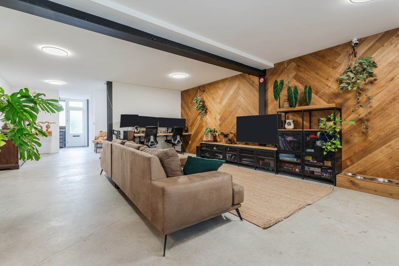 Hoekwoning te koop: Einthovenstraat 19, Vlaardingen