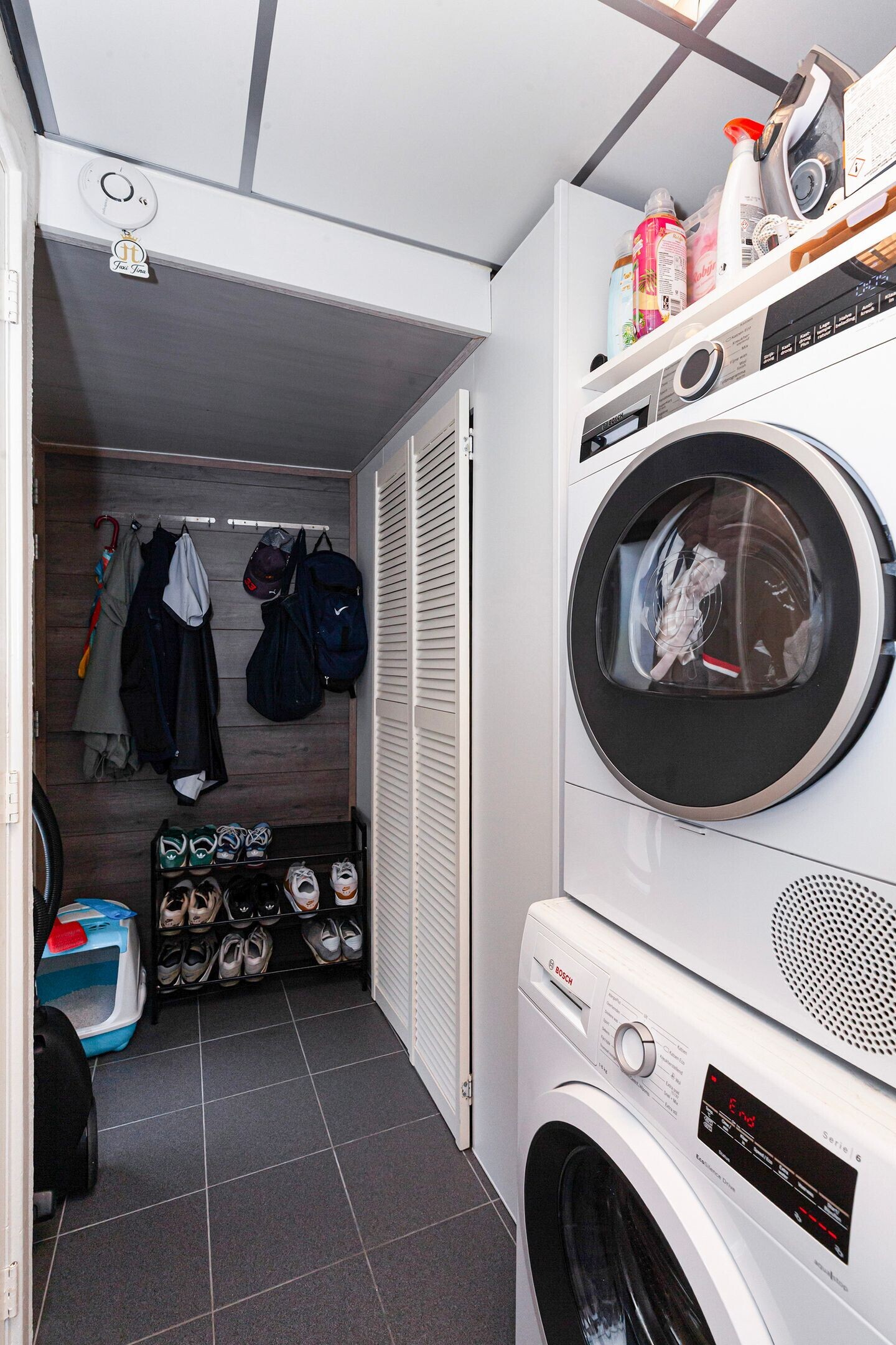 Tussenwoning te koop: Ripperdastraat 6, Vlaardingen