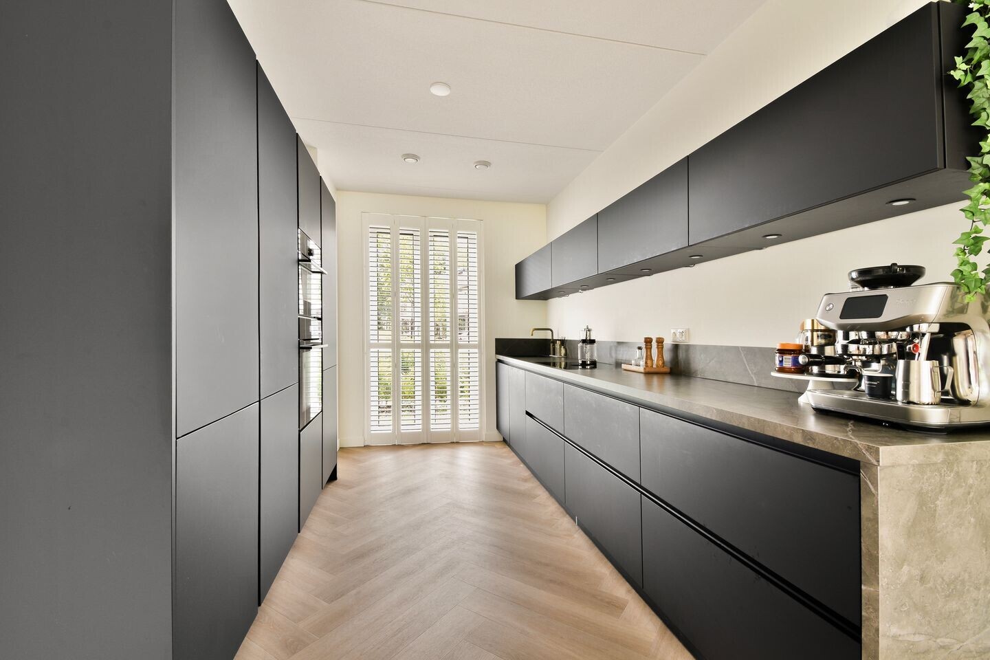 Hoekwoning te koop: Zwembaan 190, Vlaardingen